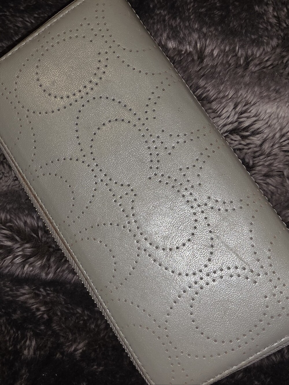 Coach Ashley Perforated Leather Zip Around Accordion Wallet - Picture 4 of 7